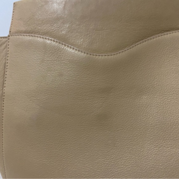 Aquascutum Tote - Picture 9 of 10